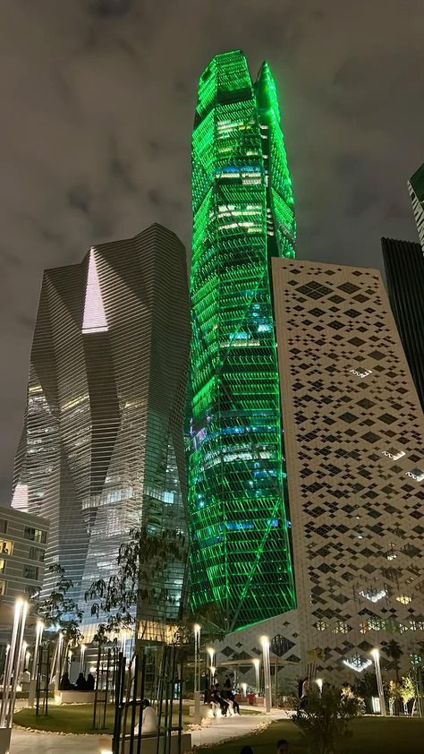 Food and Dining Must-Try Dishes: Savor kabsa (spiced rice with meat), mandi (slow-cooked meat and rice), and shawarma. Finish with dates and Arabian coffee. Vegetarian Options: Many restaurants offer plant-based dishes like hummus, falafel, and mutabbaq (stuffed pancakes). Tip: Look for “family sections” in restaurants if traveling with a group or as a woman. Budget Tips Free Attractions: Many historical sites, like Al-Balad or Diriyah, have low or no entry fees. Accommodations: Choose mid-range hotels or guesthouses in cities for value without sacrificing comfort. Souvenirs: Bargain politely in souks for items like spices, oud (perfume), or traditional jewelry. Packing Essentials Lightweight, modest clothing and comfortable shoes for walking. A reusable water bottle and high-SPF sunscreen. Challenges and Opportunities