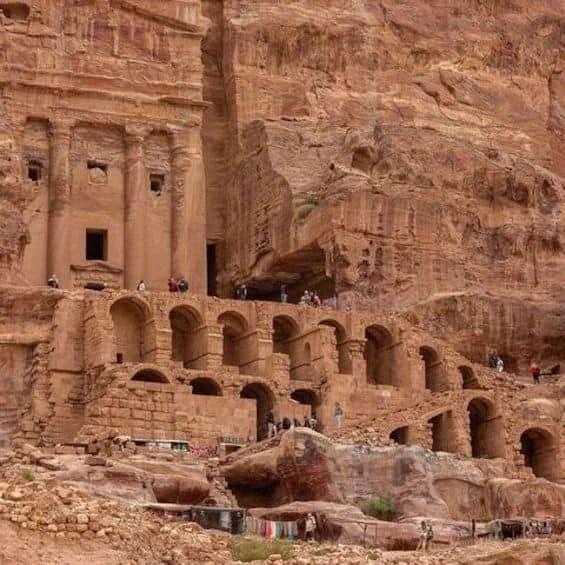 amman Organized Tours